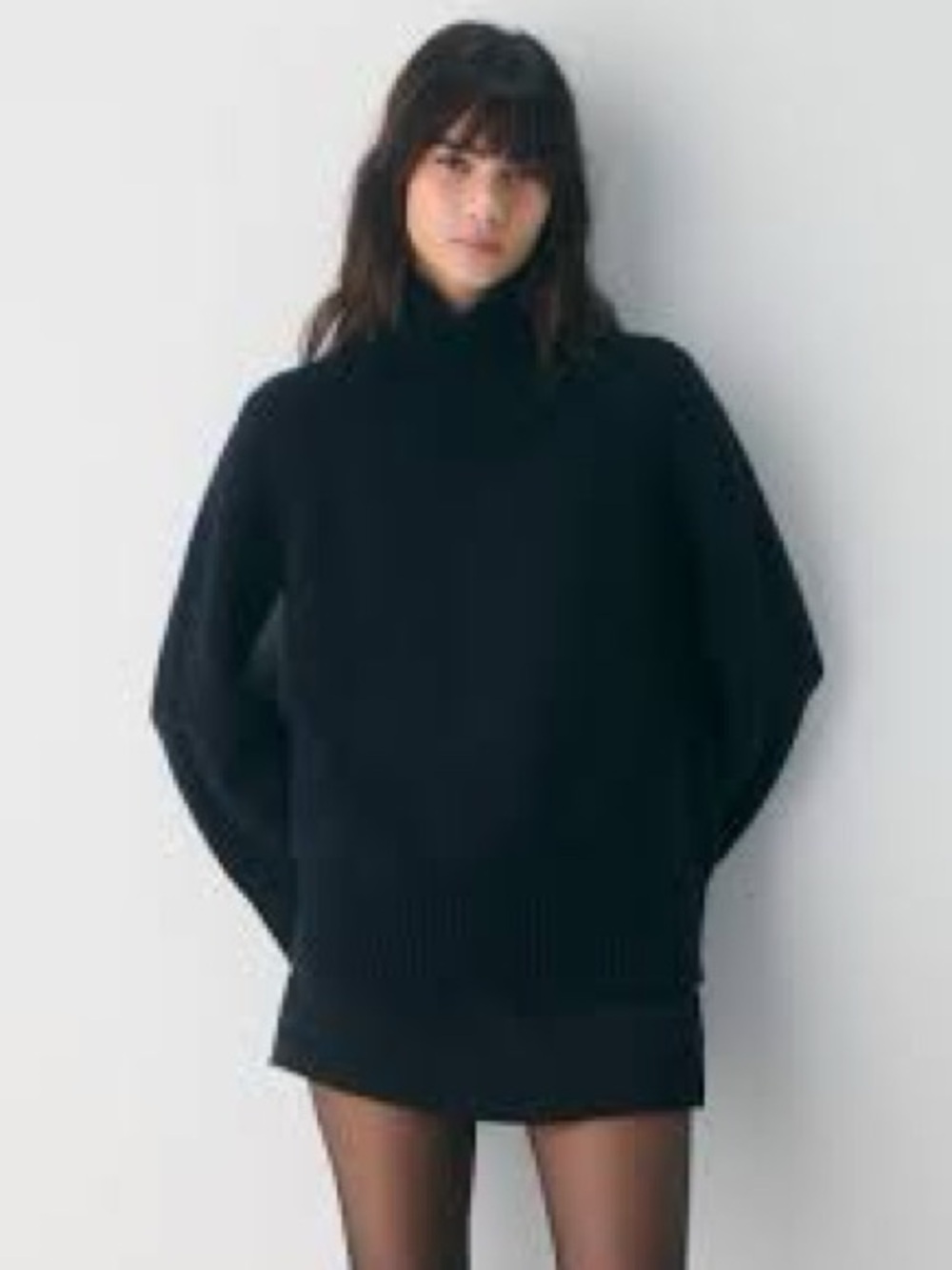 Aritzia Wilfred cashmere sweater